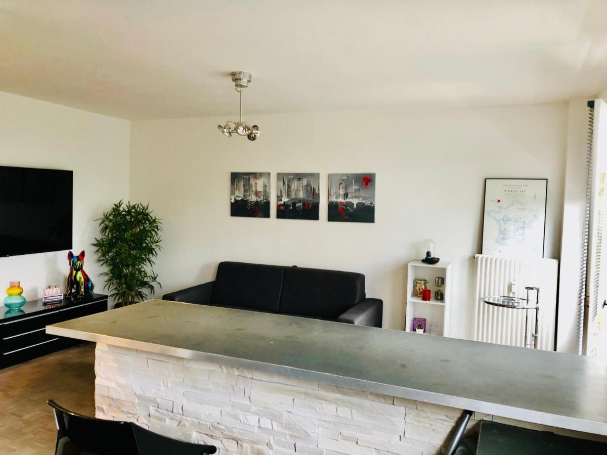 Valentin in Caen Appartement Buitenkant foto